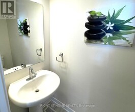 186 Visor Private in Ottawa, ON - Building Photo - Building Photo