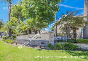 19872 Inverness Ln in Huntington Beach, CA - Building Photo