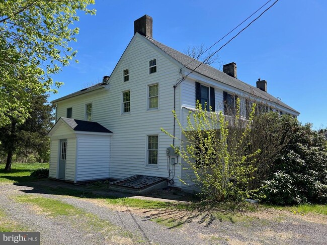 244 Durham Rd in Ottsville, PA - Building Photo - Building Photo