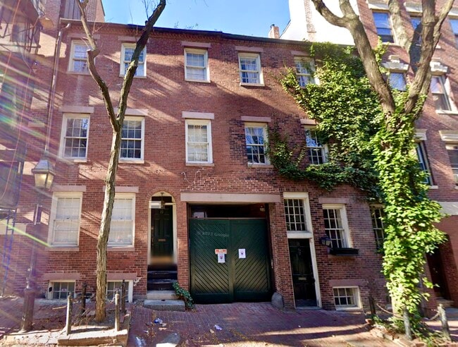 property at 23 Garden St