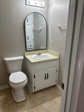 2211 Shannondoah Dr in Dothan, AL - Building Photo - Building Photo