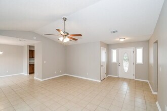 8476 Allwine Ct in Jacksonville, FL - Building Photo - Building Photo