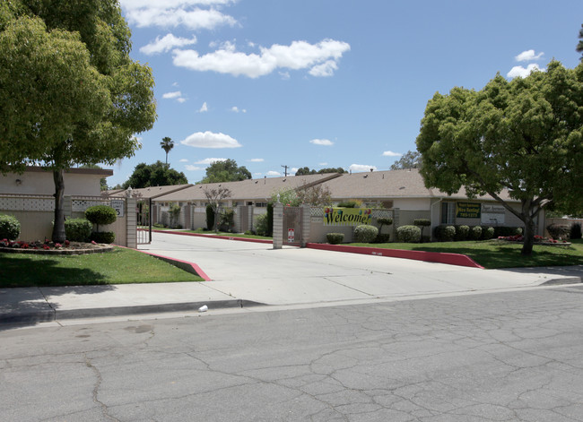 Bogart Apartments in Riverside, CA - Building Photo - Building Photo