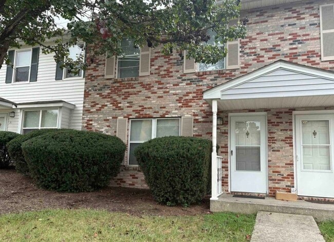 property at 313 Pheasant Run Ct