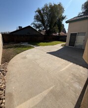 712 Harvest Creek Rd in Bakersfield, CA - Building Photo - Building Photo