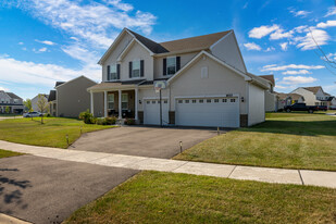 8717 Pebble Creek Ct in Wonder Lake, IL - Building Photo - Building Photo