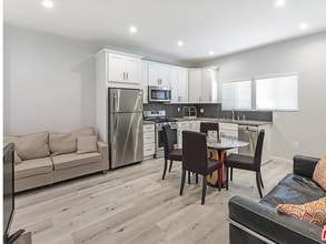 418 S Citrus Ave in Los Angeles, CA - Building Photo - Building Photo