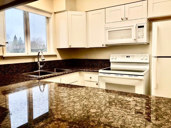 583 Van Wey Cir, Unit 583 Van Wey Circle #D