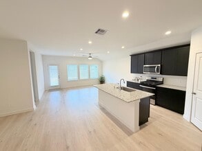 5111 Hunters Trl in Fresno, TX - Building Photo - Building Photo