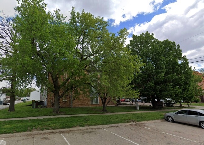 property at 123 S 11th St