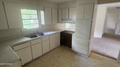 2304 Danbury Dr in Macon, GA - Building Photo - Building Photo