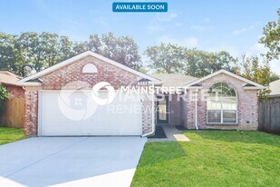 1115 Cardinal Oaks Dr in Mansfield, TX - Building Photo
