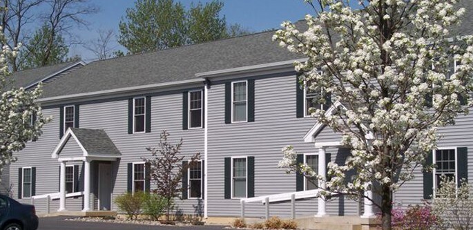 Graystone Apartments in Schenectady, NY - Building Photo