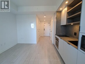 55-1455 Charles St E in Toronto, ON - Building Photo - Building Photo