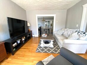 230 Boylston St, Unit 230 in Watertown, MA - Building Photo - Building Photo