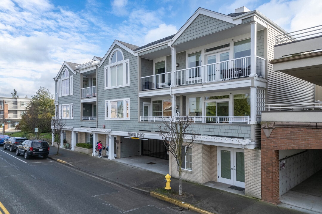 126 3rd Ave N in Edmonds, WA - Foto de edificio