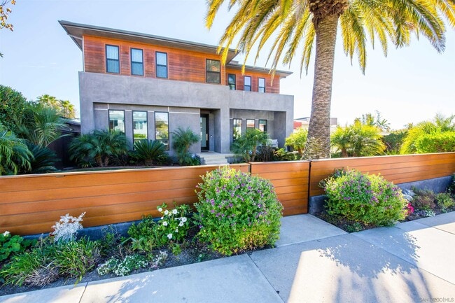 property at 765 Van Nuys St