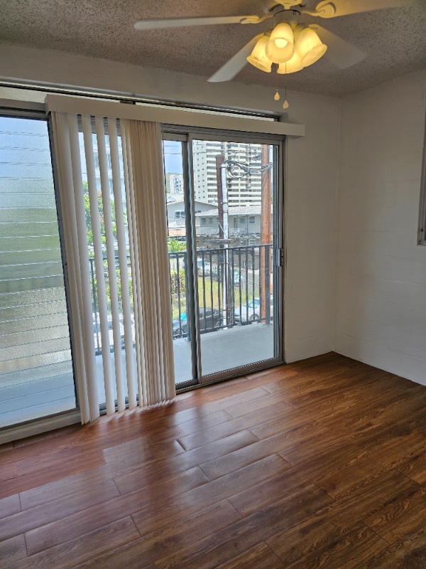 1439 Kewalo St in Honolulu, HI - Building Photo - Building Photo