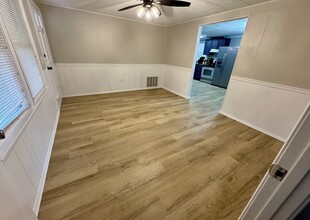105 Mineral Springs Dr in Athens, GA - Building Photo - Building Photo