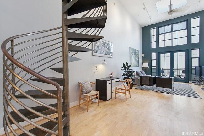 161 Gilbert St in San Francisco, CA - Building Photo - Building Photo