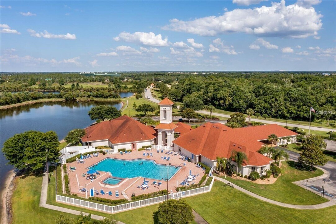 3360 Fiddle Leaf Way in Lakeland, FL - Building Photo