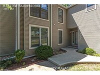 8354 NW Barrybrooke Dr