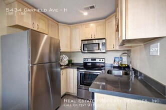 5434 Garfield Ave-Unit -H in Sacramento, CA - Building Photo - Building Photo