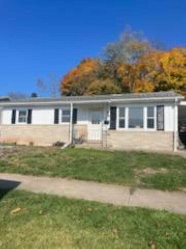 849 Union St Rentals in Millersburg, PA