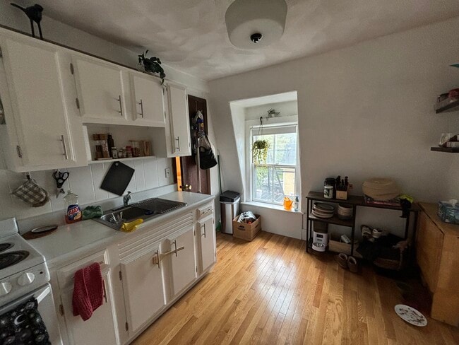 219 Washington St, Unit 11 in Winchester, MA - Building Photo - Building Photo