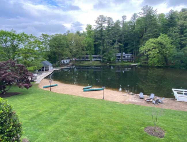 property at 1150 W Blue Ridge Rd