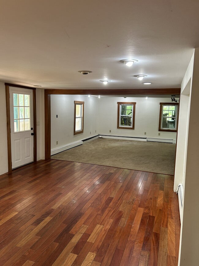 54 Johnsontown Rd in Sloatsburg, NY - Building Photo - Building Photo