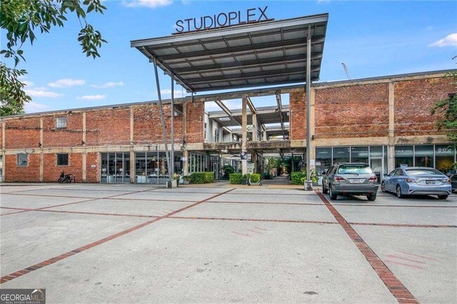 property at 659 Auburn Ave NE