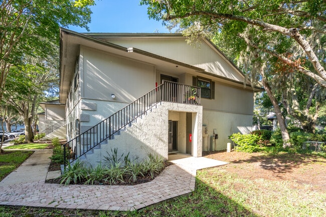 property at 11 Santiago Ct