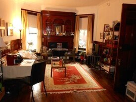 1061 Beacon St, Unit 2 in Brookline, MA - Building Photo