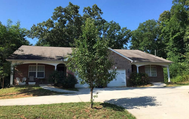 property at 9001 Shaw Ferry Rd