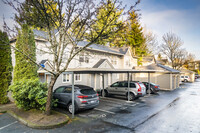 Tuxedo Park Apartments in Portland, OR - Building Photo - Building Photo