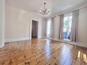 32 Starr St in New London, CT - Building Photo - Building Photo