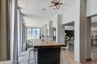 Terrace View in Blacksburg, VA - Foto de edificio - Building Photo