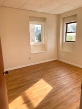 207 N 1st St, Unit A in Lehighton, PA - Building Photo - Building Photo