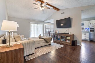 9 Jordan Ln in Bentonville, AR - Building Photo - Building Photo