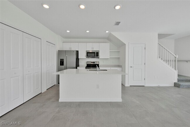 property at 14273 Oviedo Pl