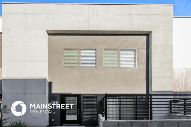 1119 S Stapley Dr in Mesa, AZ - Building Photo - Building Photo