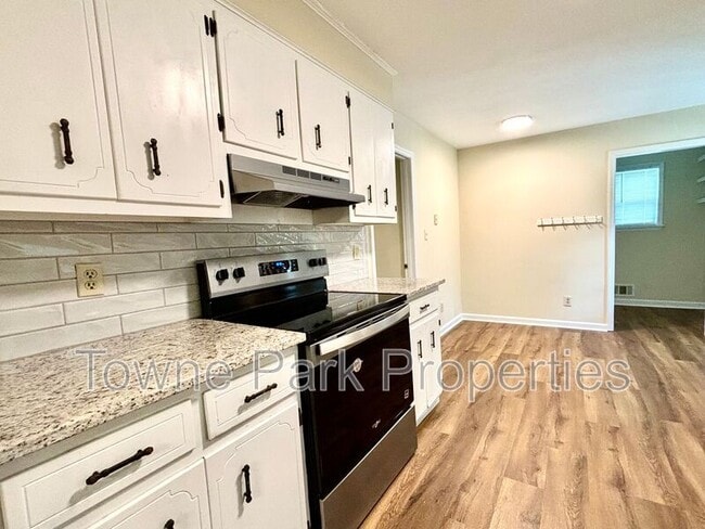 292 Murray Dr in Martinez, GA - Building Photo - Building Photo