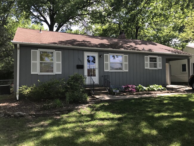 property at 4001 W 67th St