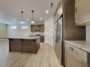 7029 S 11th St in Ridgefield, WA - Building Photo - Building Photo