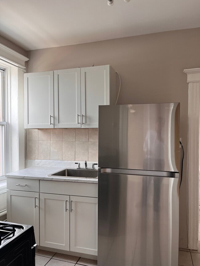 486 Kennedy Blvd, Unit 7