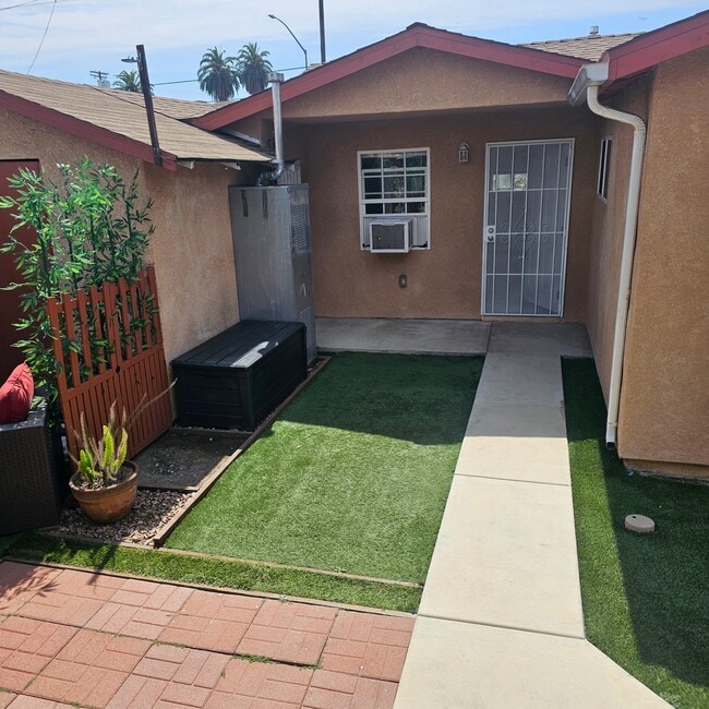 property at 1540 W 58th St