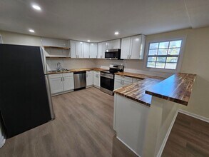 203 17th St in Tybee Island, GA - Building Photo - Building Photo