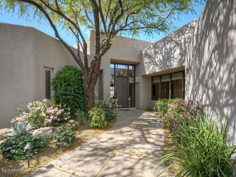 10620 E Honey Mesquite Dr in Scottsdale, AZ - Building Photo