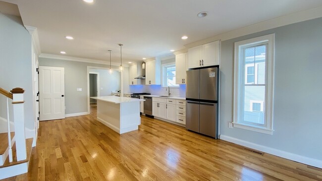211 West St in Needham, MA - Building Photo - Building Photo